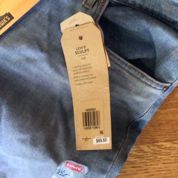 NWT Levi’s 711 Skinny Ankle Sculpt Soft Jeans - Picture 8 of 11